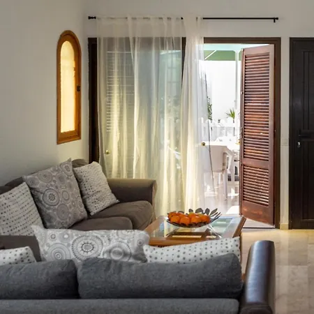 Carabelas 8, Next To The Sea And Amenities Costa Adeje (Tenerife)